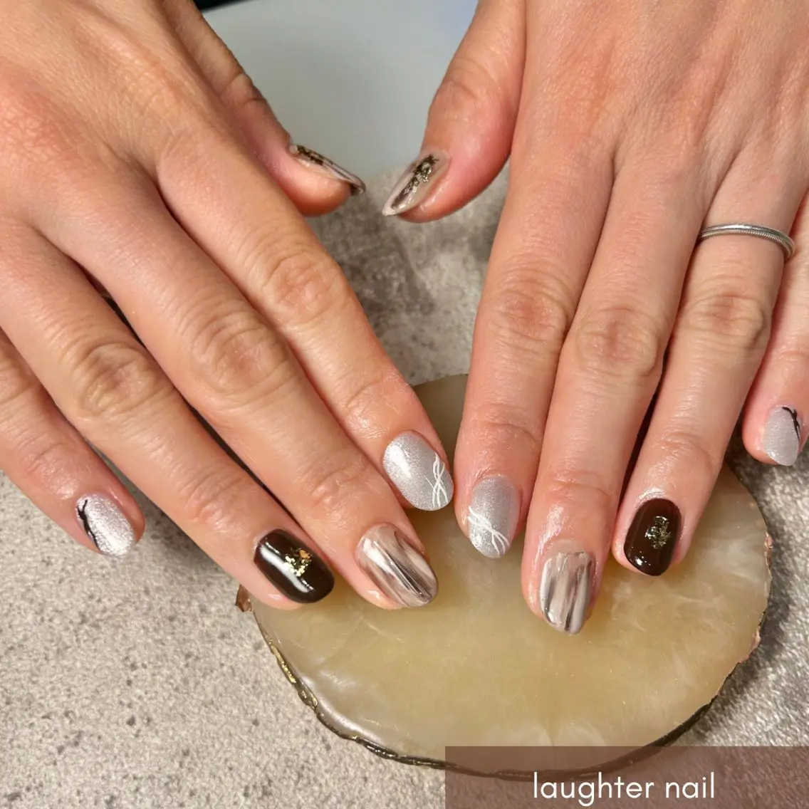 ネイル アートネイル ジェルネイル シンプルネイル 冬ネイル クリスマス ハンドネイル laughter nailのネイルデザイン