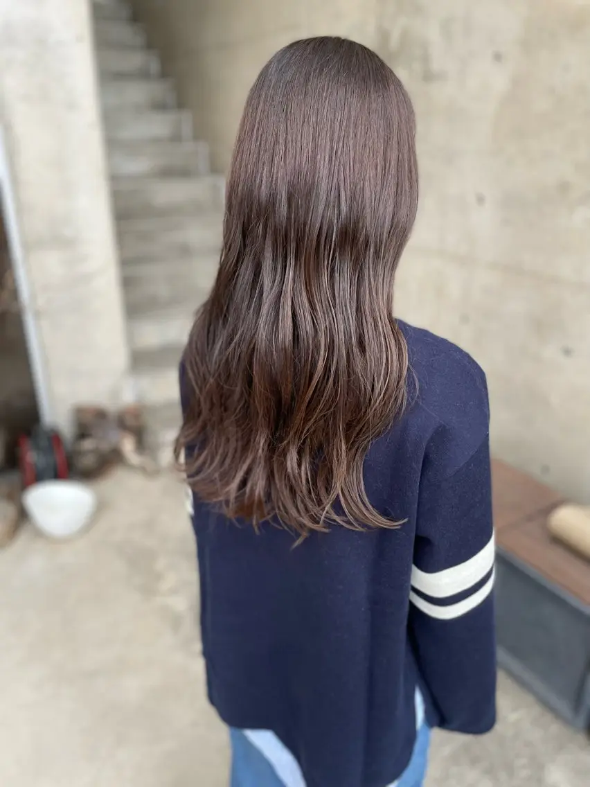 ロング カラー 日高 香織のヘアスタイル