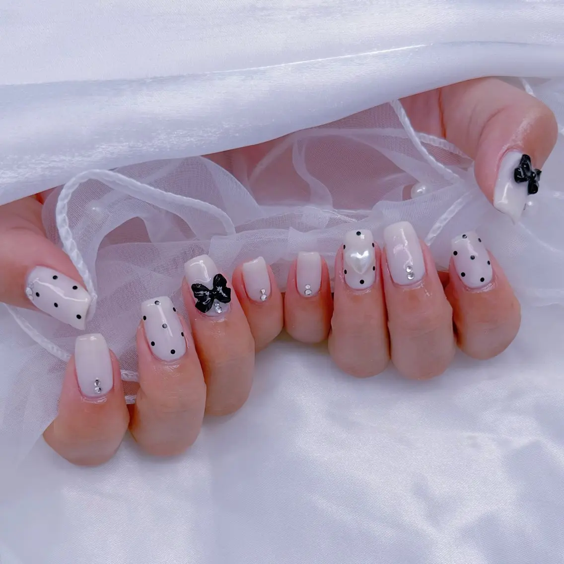 ネイル ハンドネイル Romymoon nail帆南☾ ໋のネイルデザイン