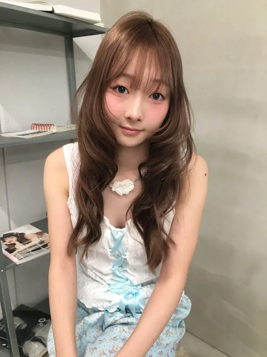 ロング ヘアカラー fev Rionのヘアスタイル