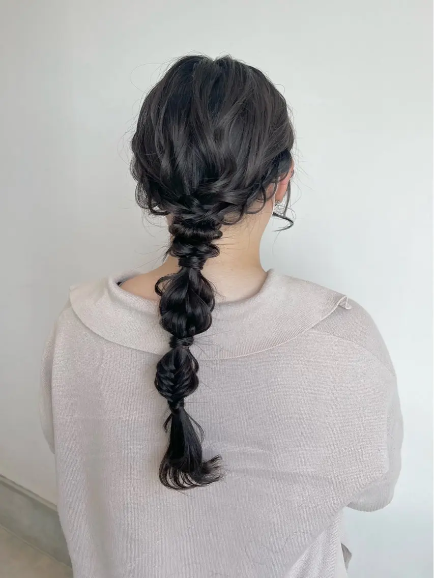 ロング ヘアアレンジ ヘアセット 黒阪 なみのヘアスタイル