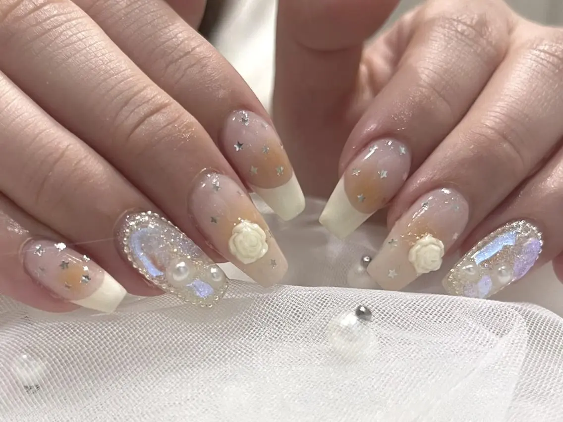 ネイル 🎀fein. official🎀のマツエク・マツパデザイン