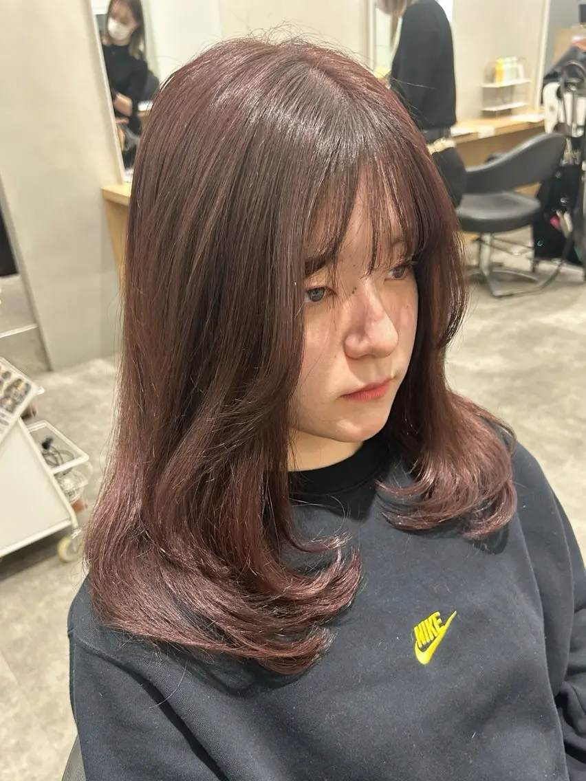 ミディアム カラー ブリーチ ラベンダーカラー ブリーチなしカラー 韓国ヘア×レイヤー カット/上田丈也のヘアスタイル