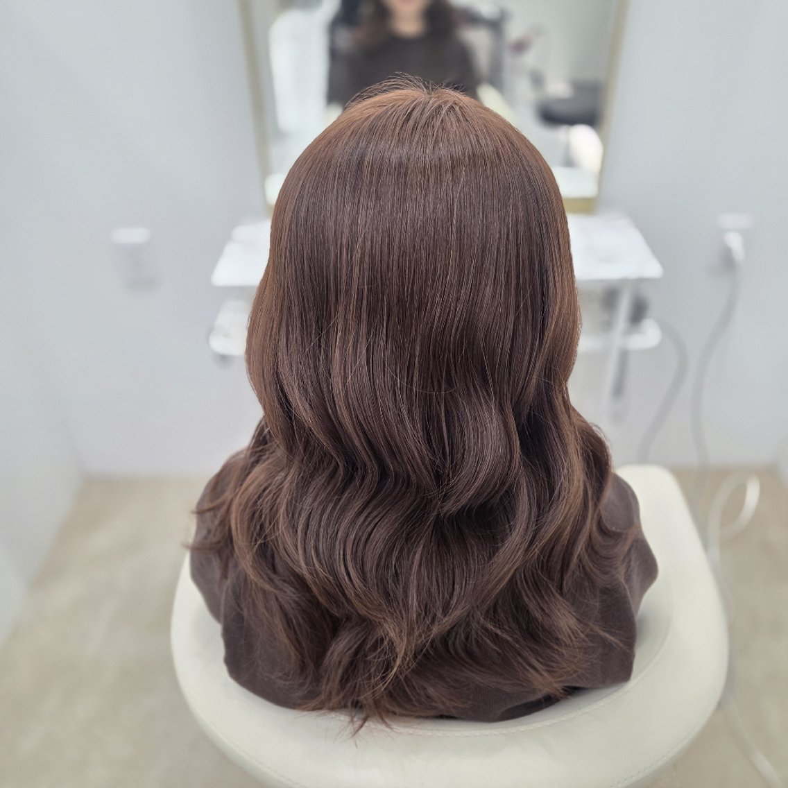 セミロング カット ヘアカラー 中村  美暁のヘアスタイル