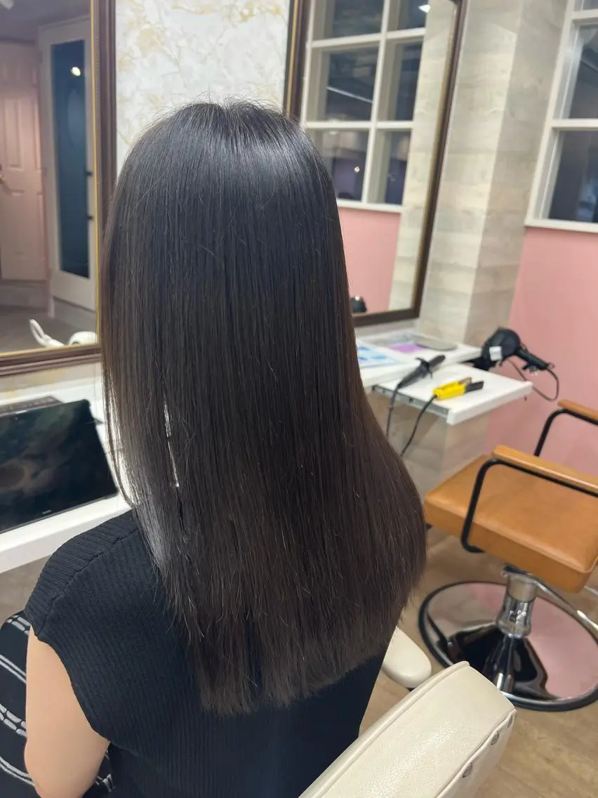 【世界一傷まないダメージレスカラー】超高濃度水素カラー＋4ステップトリートメント🫧の写真