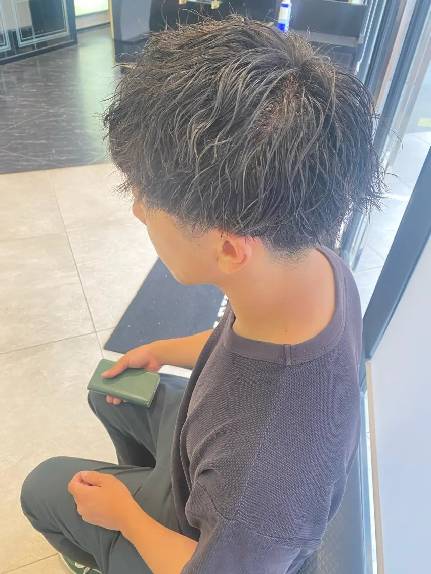 メンズ メンズパーマ メンズツイストパーマ ツイストパーマ パーマ 水野 聖哉のヘアスタイル