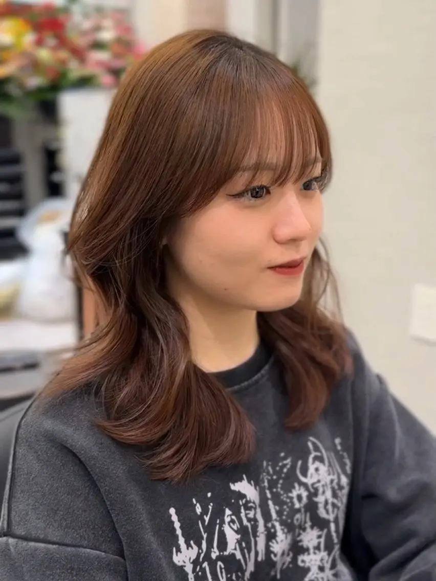 セミロング Mina / The ECTのヘアスタイル