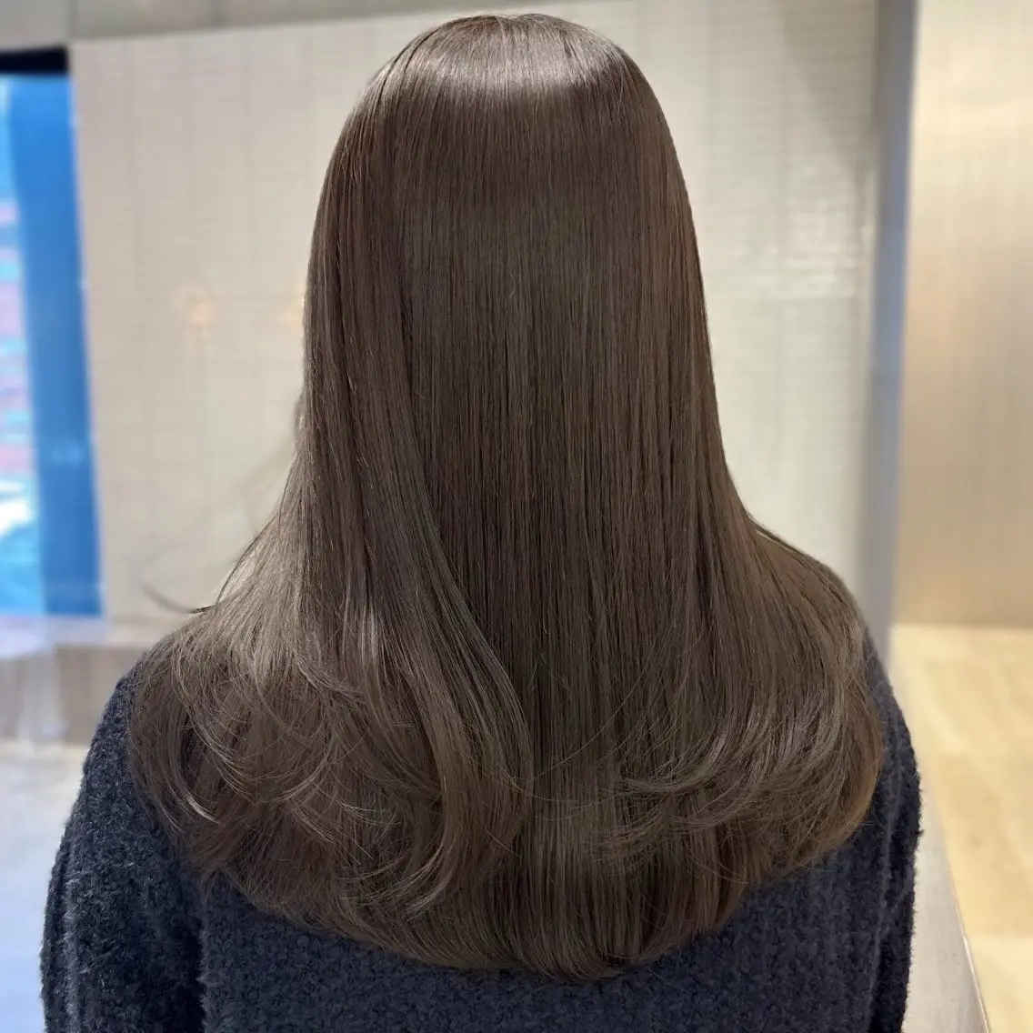 ロング カラー ブリーチ くせ毛 伸ばしかけ 縮毛矯正 酸性ストレート ヘアカラー 縮毛矯正 ナツミ/透明感カラー /酸性縮毛矯正のヘアスタイル