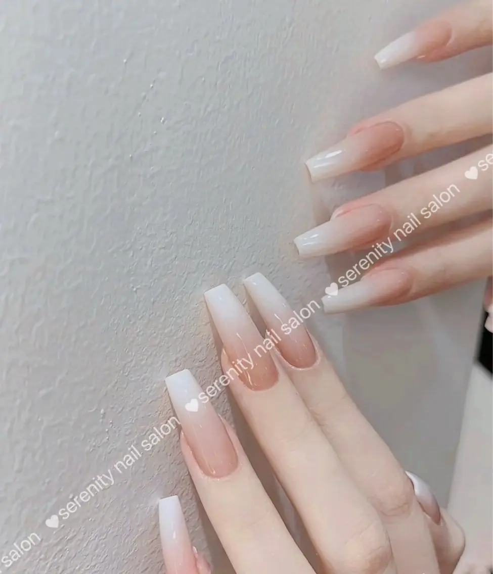 ネイル ハンドネイル ハンドケア ✨Serenity Nail salonのネイルデザイン