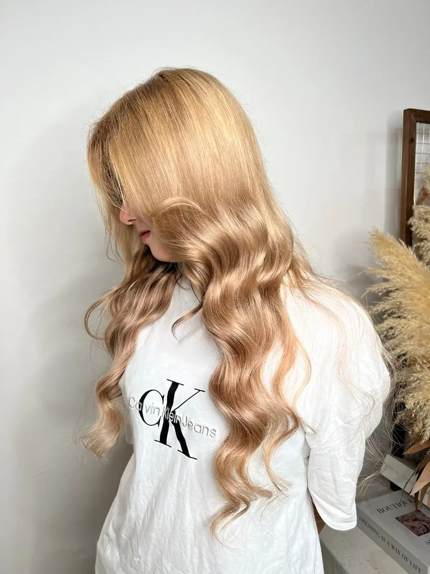 ロング エクステ ロング エクステ エクステ・髪質改善・ ブリーチ・吉田大介のヘアスタイル