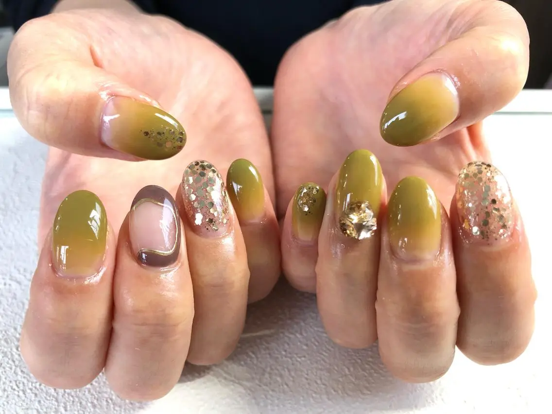 ネイル Lily Nailsのネイルデザイン
