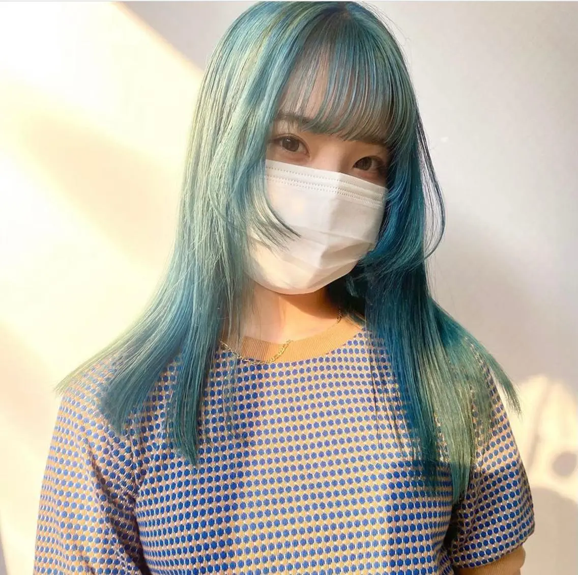 ロング カラー ヘアアレンジ 顔周りカット 福岡似合わせレイヤー /ウルフ/ハイトーンのヘアスタイル
