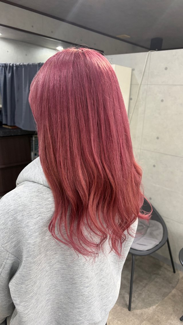 セミロング ショートボブ ボブ ハイライト 髪質改善 レイヤーカット カット ヘアカラー REVE 美容室のヘアスタイル