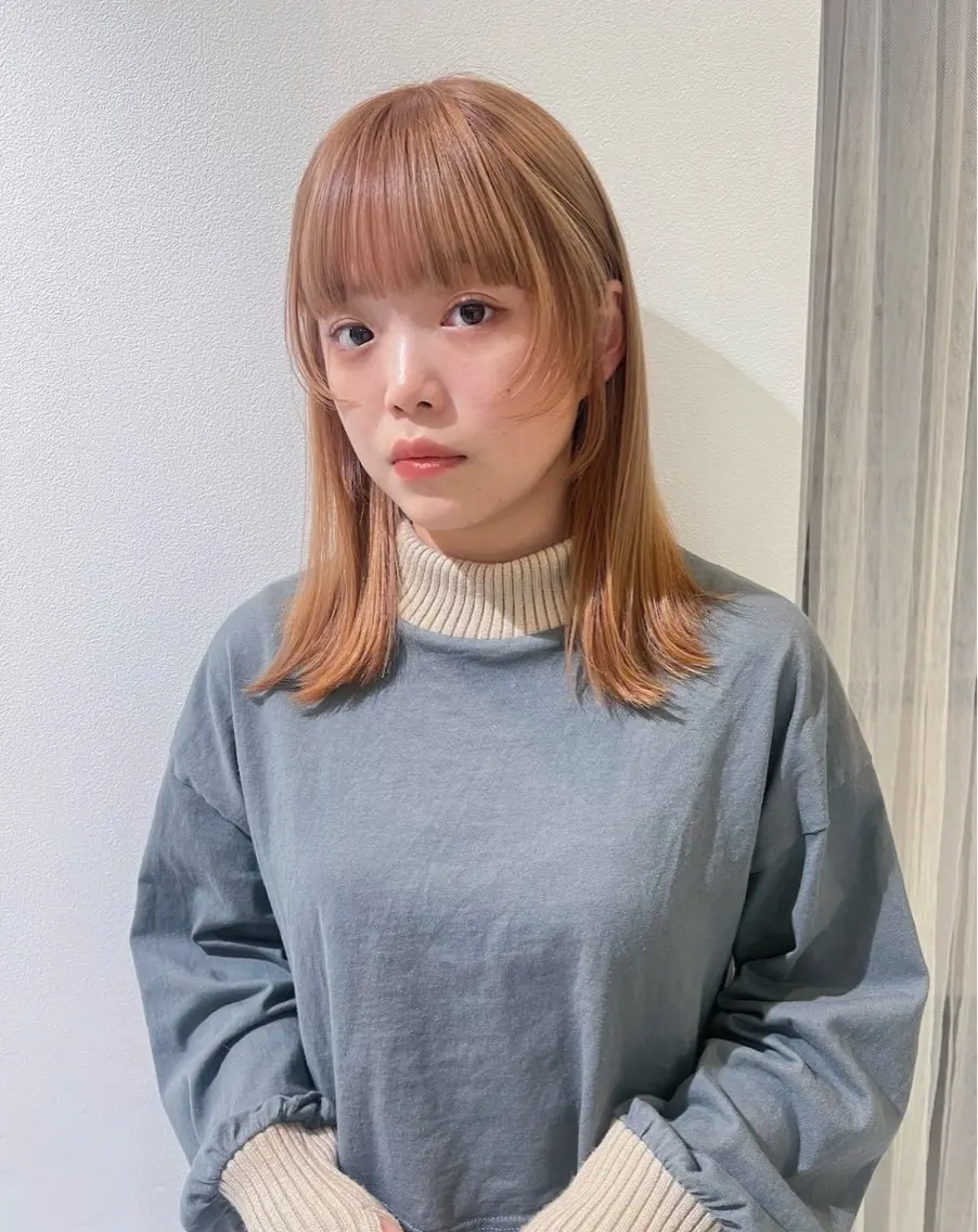 カラー ベージュカラー cher. naoのヘアスタイル