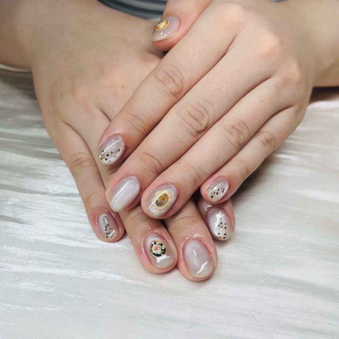 ネイル SNOW LITのネイルデザイン