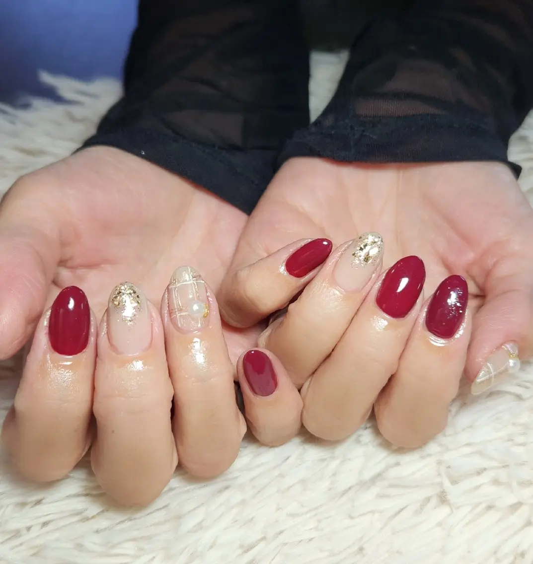 ネイル ボルドー ニュアンスネイル   BENNIEのネイルデザイン