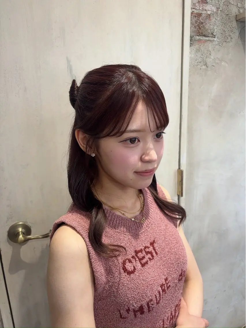 セミロング ヘアアレンジ 山口 寧々のヘアスタイル