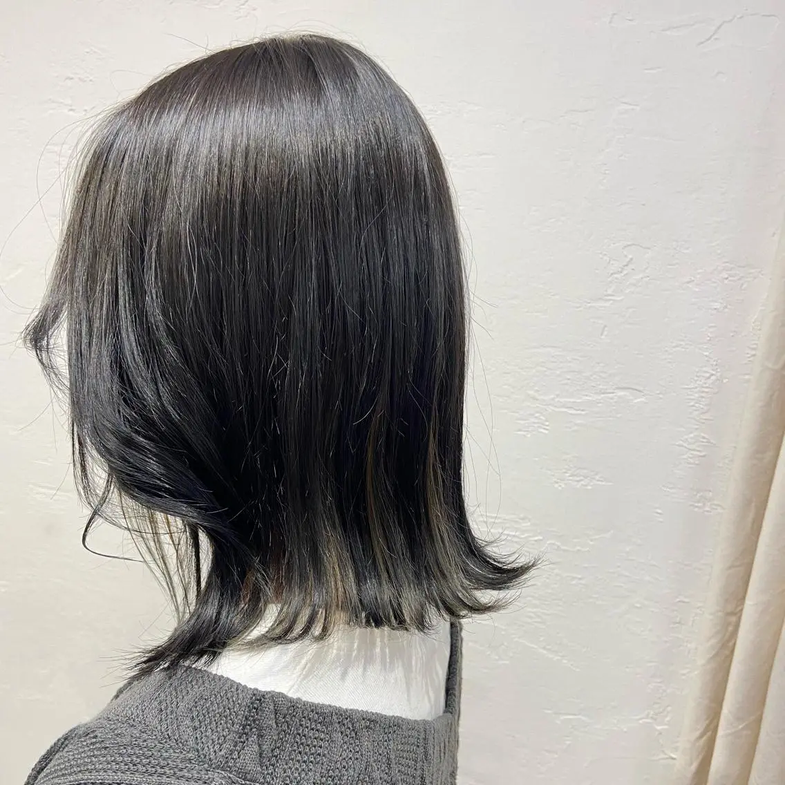 セミロング 🌷久保田 優🌷のヘアスタイル