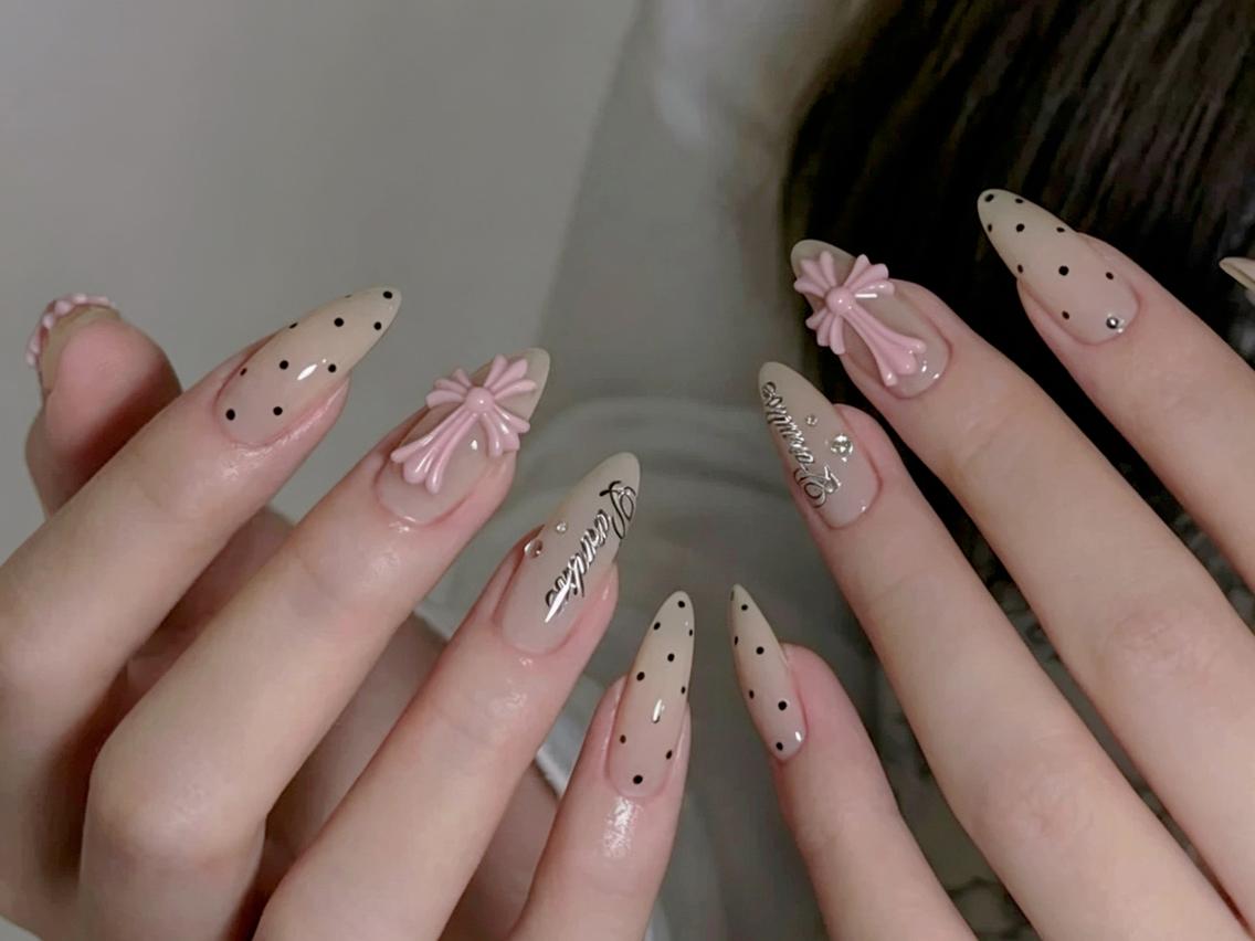 ネイル メンズ メンズ韓国風 アニマル柄 べっ甲ネイル ボルドー ブラウン ハンドネイル ハンドケア NEW NAIL池袋 韓国・ワンホンネイルのネイルデザイン