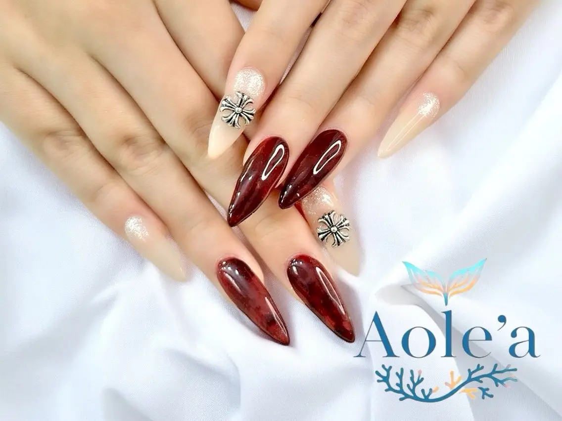 ネイル ハンドネイル Aole'a 紀歩のネイルデザイン