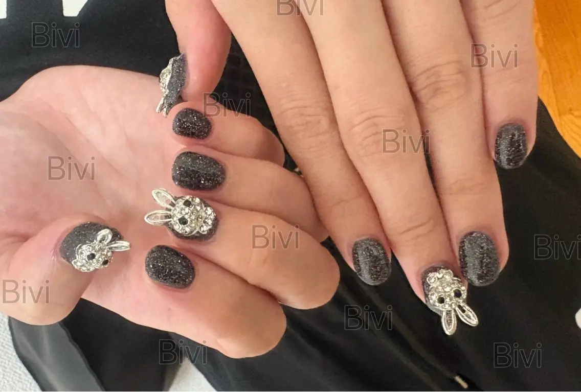 ネイル フラッシュネイル ラメ(グリッター) 持ち込み フットネイル ♡Bivi♡自爪に 優しいネイルサロンのネイルデザイン