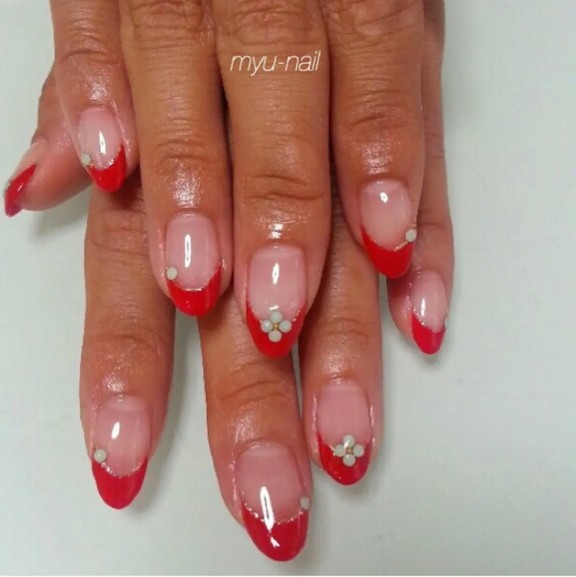 ネイル フレンチネイル 赤色 シンプルネイル ホームサロン myu-nailのネイルデザイン