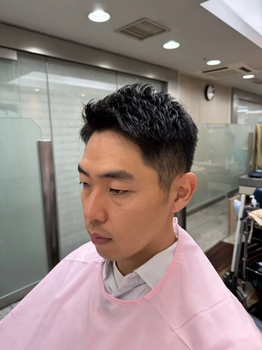 ショート メンズ 荻原 和暉のヘアスタイル