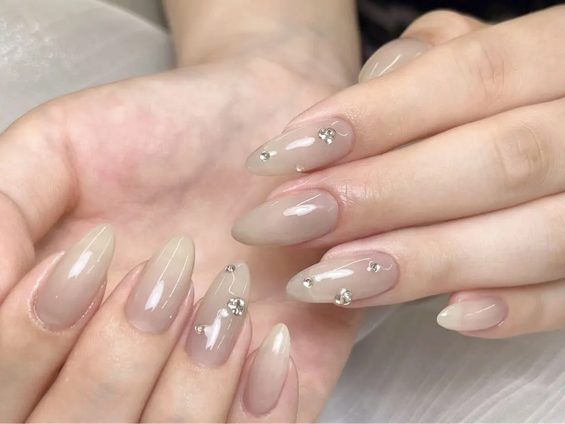 ネイル ハンドネイル MoreGlam 大宮店Sorayaのネイルデザイン