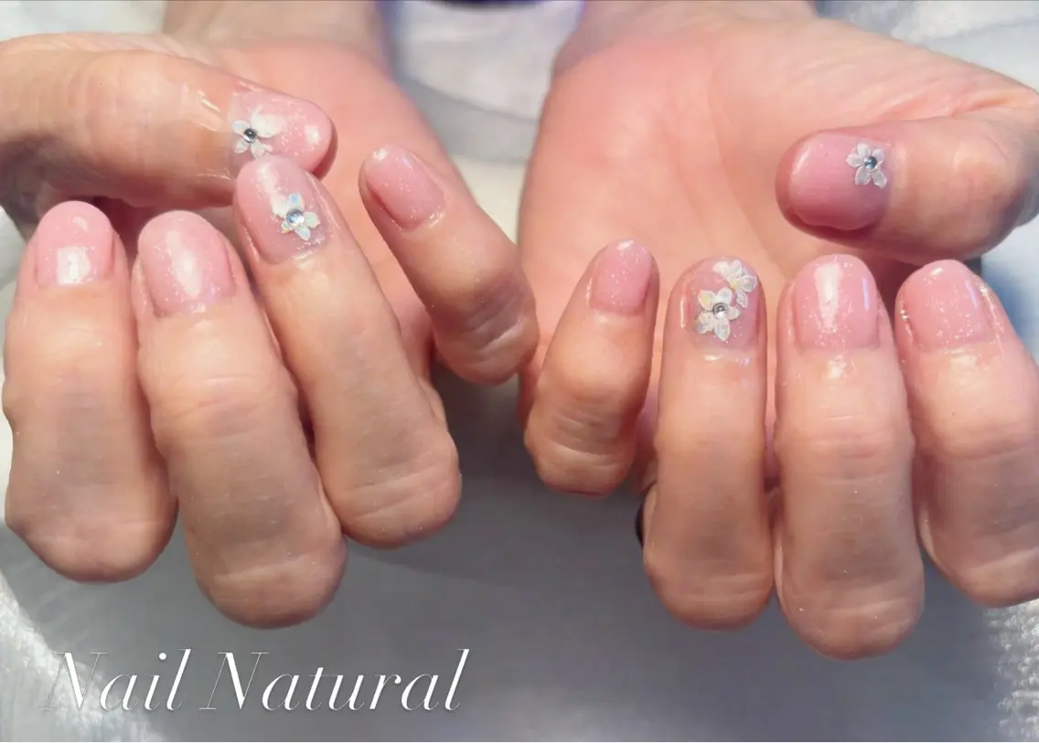 ネイル 持ち込み 春ネイル ハンドネイル Nail salon Natulalのネイルデザイン