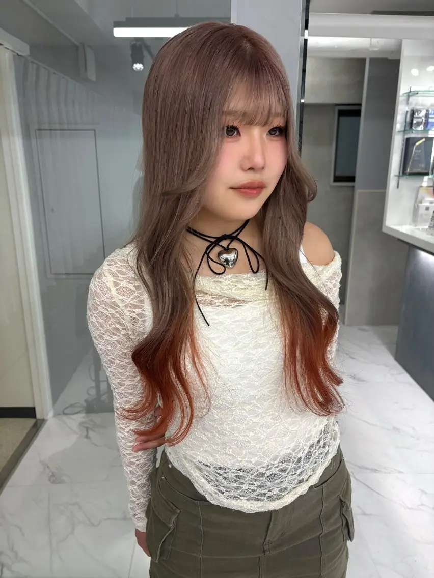ロング ヘアカラー Miyu🎀レイヤー /透明感カラー🪽のヘアスタイル