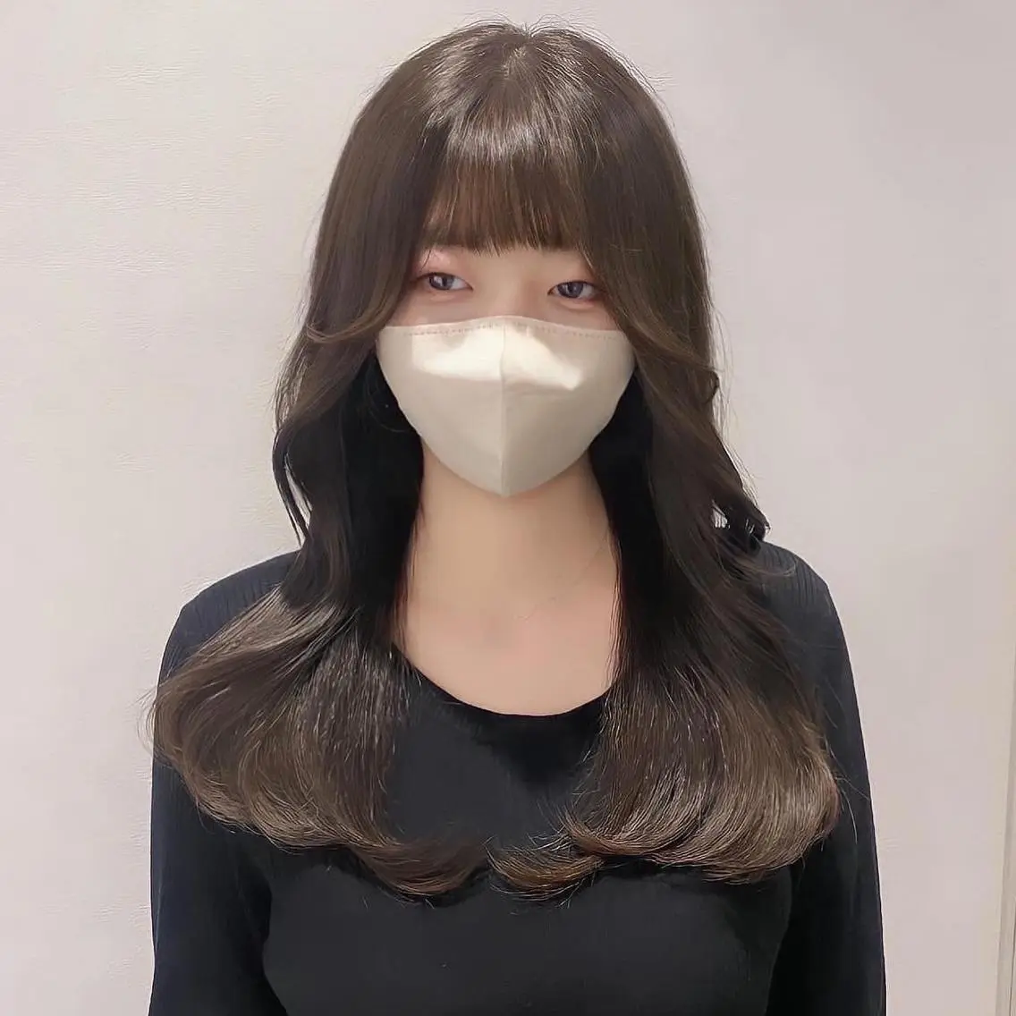 セミロング 銀座/レイヤーカット 🤍内野すみれのヘアスタイル