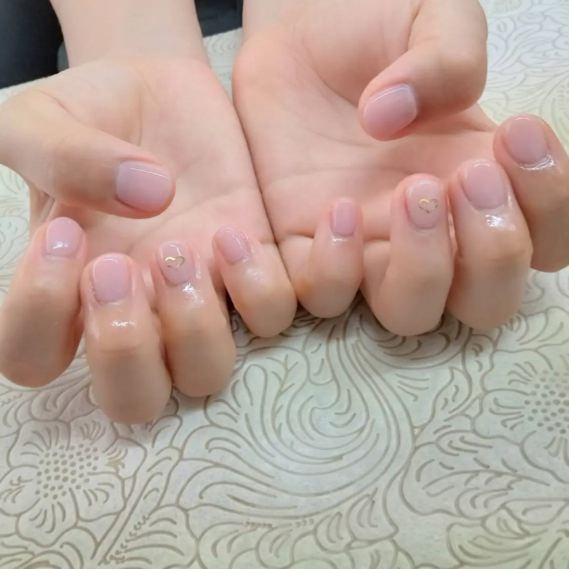 ネイル フラワーネイル precious nail roomのネイルデザイン