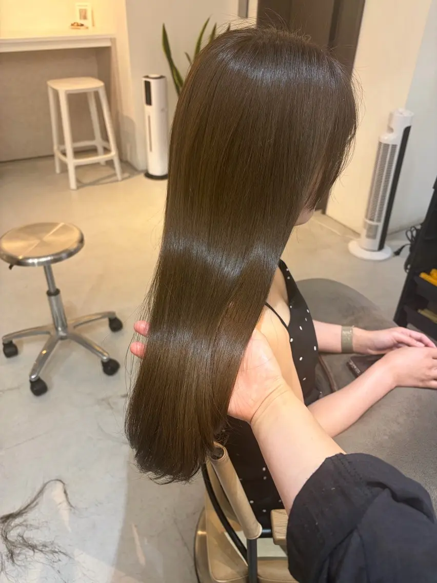 ロング カット ヘアカラー トリートメント ✨色持ちの良い艶 カラー✨蟹江真世のヘアスタイル