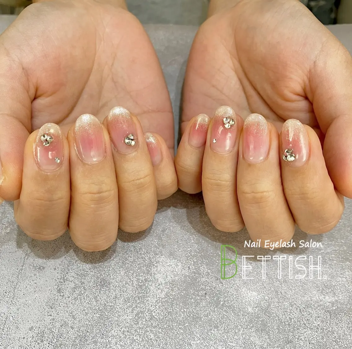 ネイル チークネイル 持ち込み ハンドネイル BETTISH. KUMIKO☺︎︎のネイルデザイン