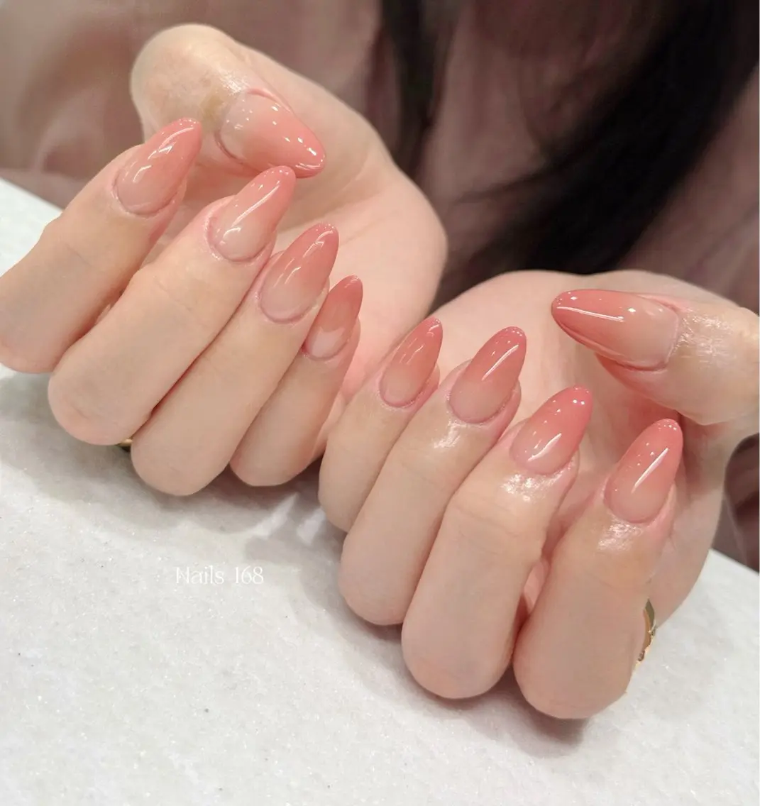 ネイル アートネイル チークネイル 韓国ネイル マグネットネイル ニュアンスネイル NAILS168 新大久保店のネイルデザイン