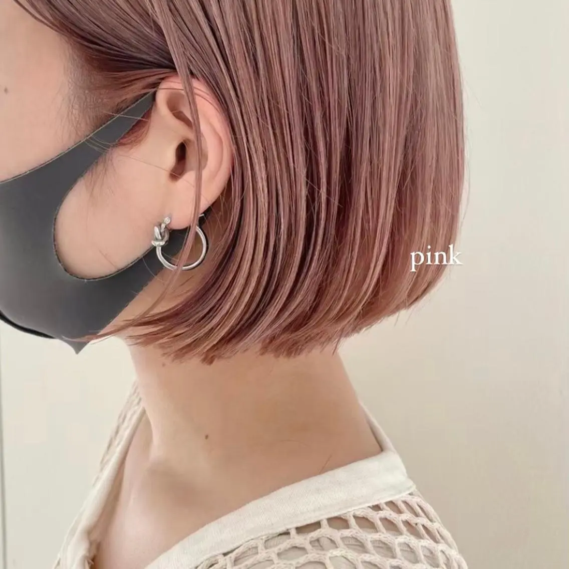 ショート カラー ベージュカラー ブリーチ ケアブリーチ 透明感カラー ダブルカラー mai 🎀 / 梅田美容室のヘアスタイル
