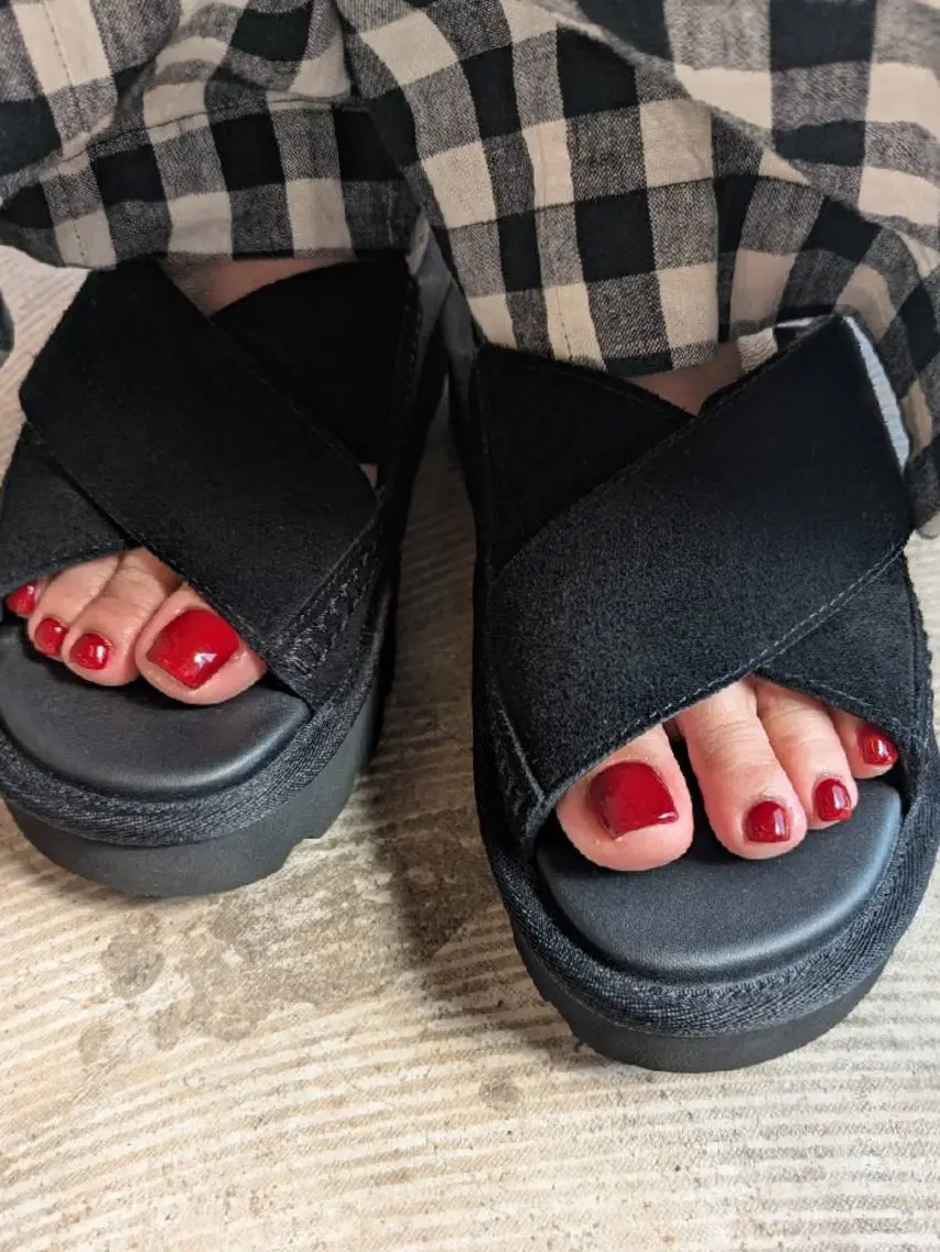 ネイル ボルドー フットネイル Sottonail sのネイルデザイン