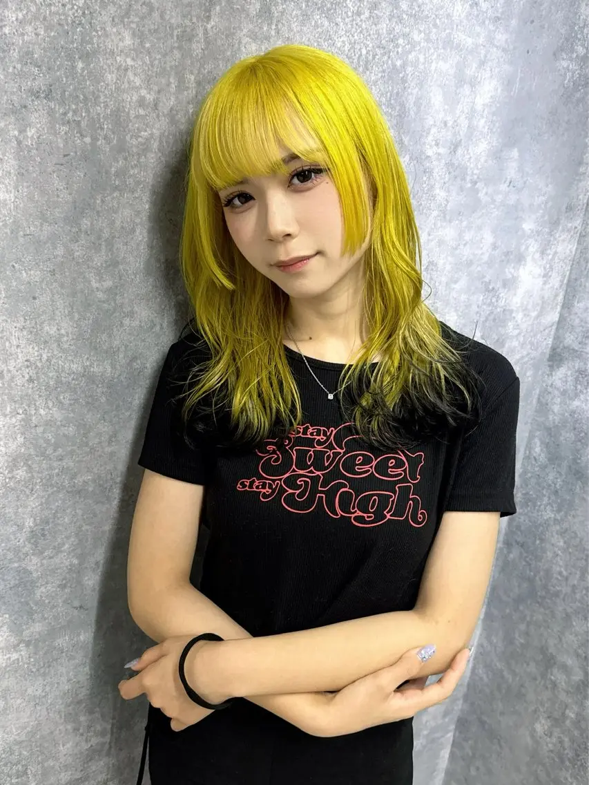 ミディアム カラー パーマ ヘアアレンジ 切りっぱなしボブ ボブレイヤー ブリーチ ケアブリーチ ダブルカラー 【.ico】心斎橋/ ウルフ/飛田ゆうきのヘアスタイル