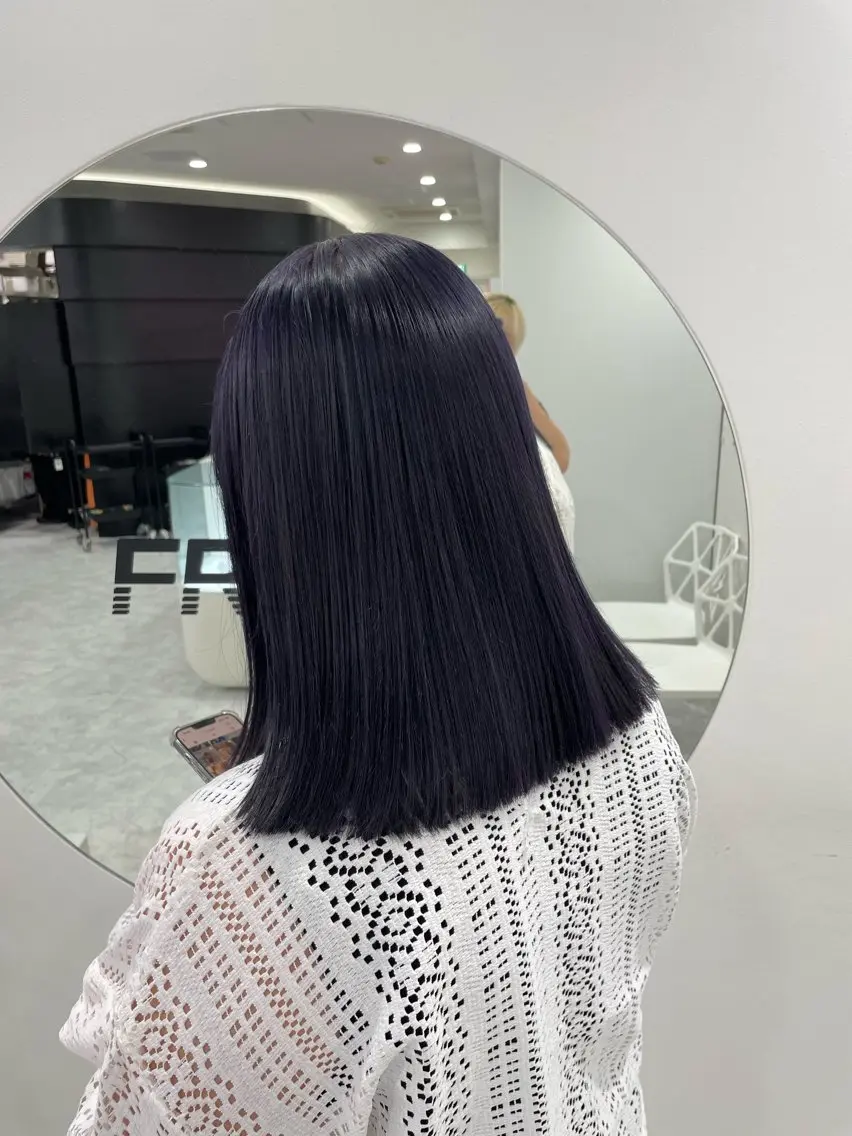 ロング カラー 黒髪 ラベンダーカラー ラベンダー💜 グレージュ🩶のヘアスタイル