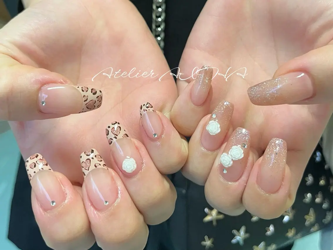 セミロング ハンドネイル アトリエAIHA★ フィルイン推奨サロンのネイルデザイン