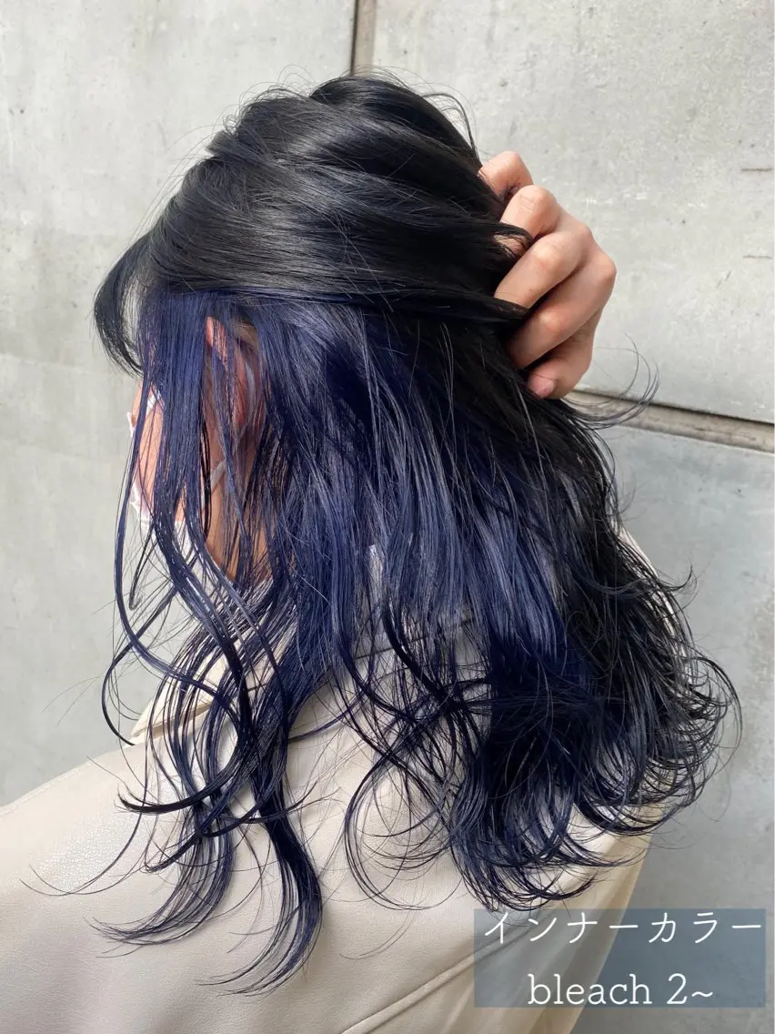 セミロング カラー ハイトーン/レイヤー 似合わせ・ユキノのヘアスタイル