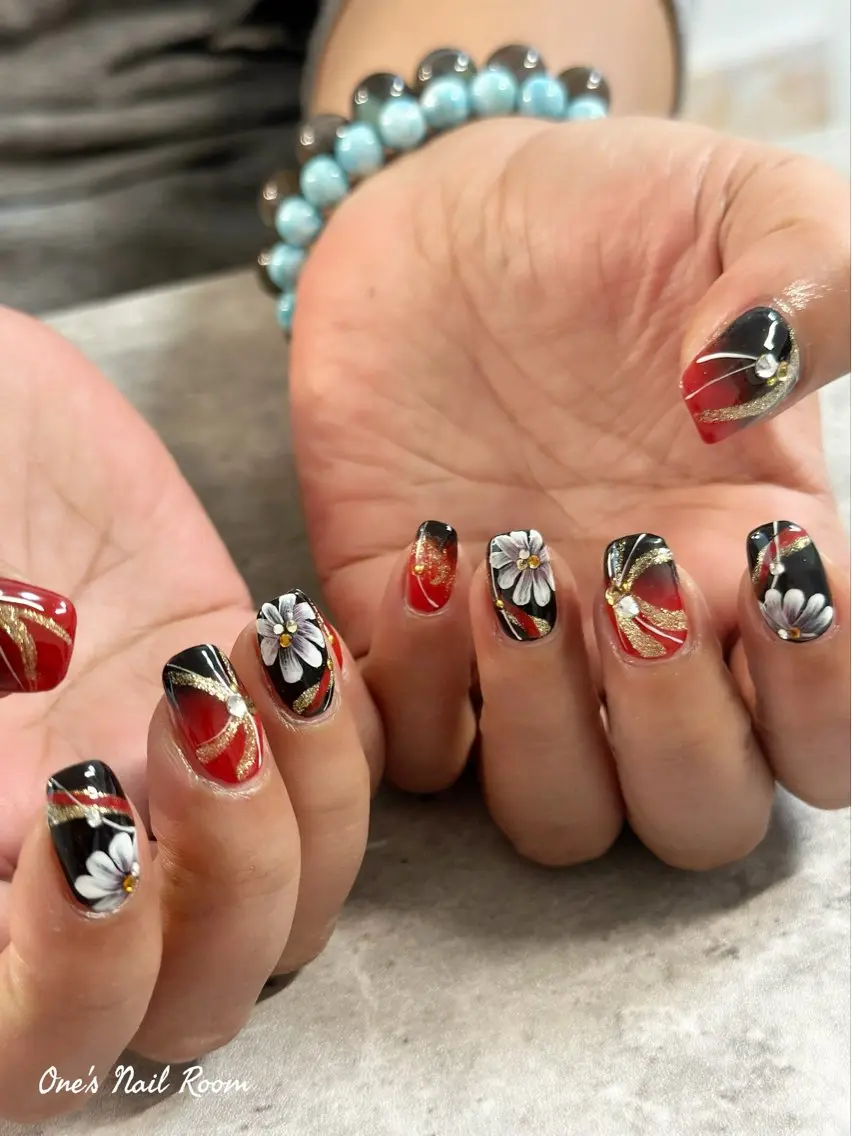 ネイル ハンドネイル One's Nail Roomのネイルデザイン
