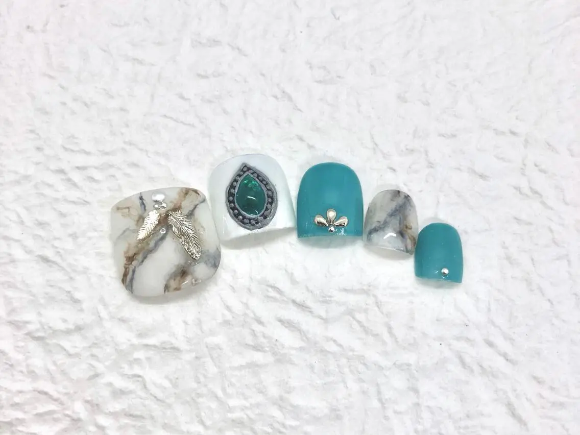 ネイル フットネイル TRAM-nail moriizumiのネイルデザイン