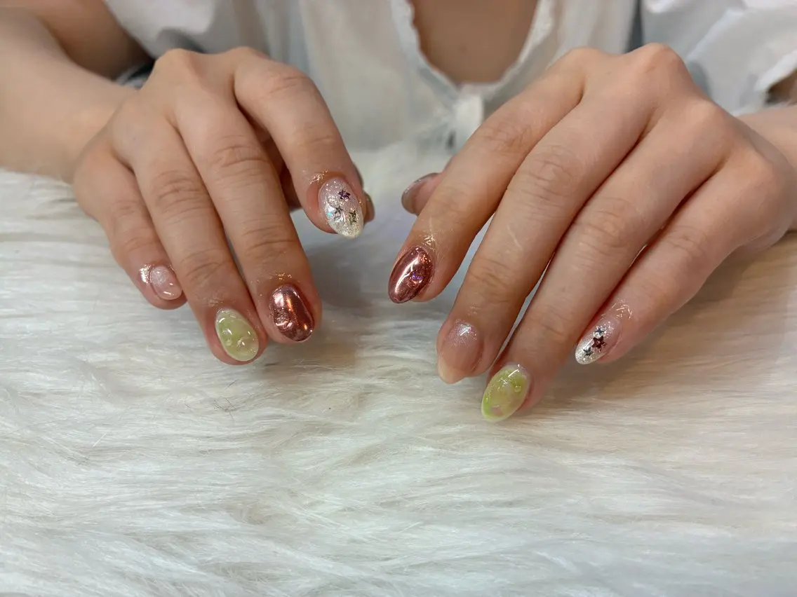 ネイル ハンドネイル HANA ソブエのネイルデザイン