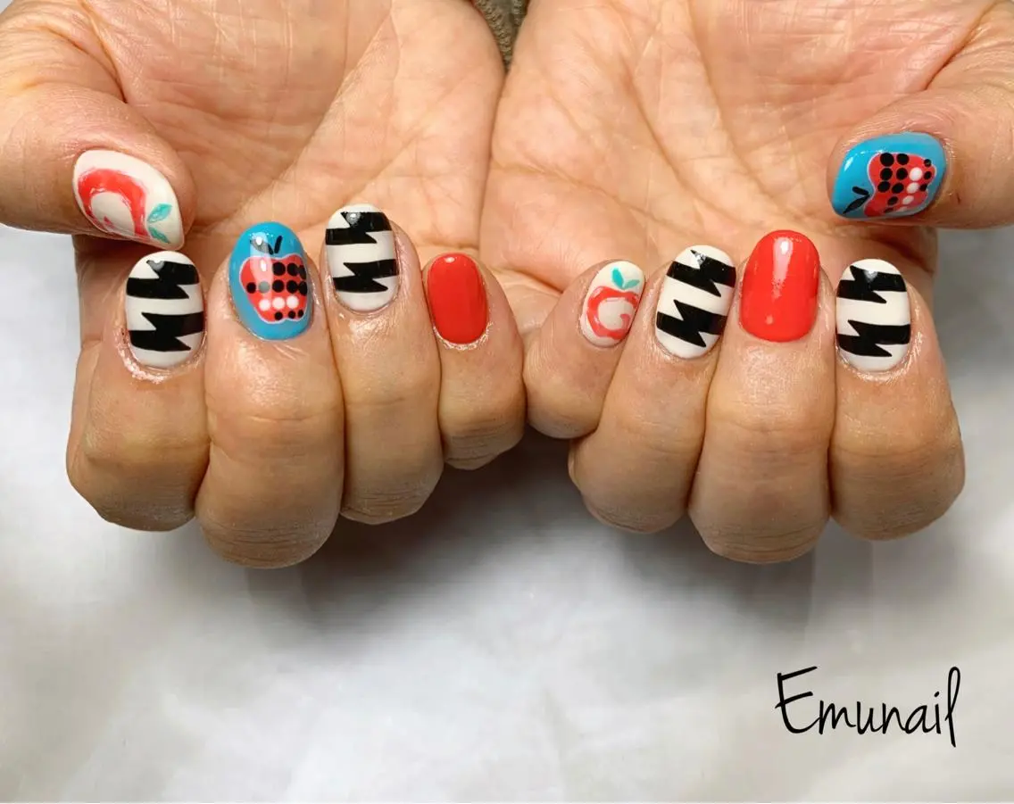 ネイル Emu Nailのネイルデザイン