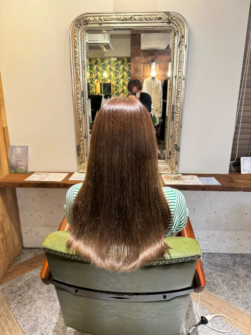 ✨️カラー＋最高級シャンプー付き艶トリートメント✨️の写真