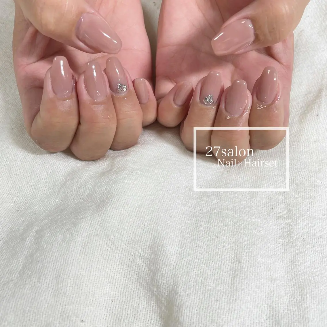 ネイル オフィスネイル ワンカラーネイル 27salon yuinaのネイルデザイン
