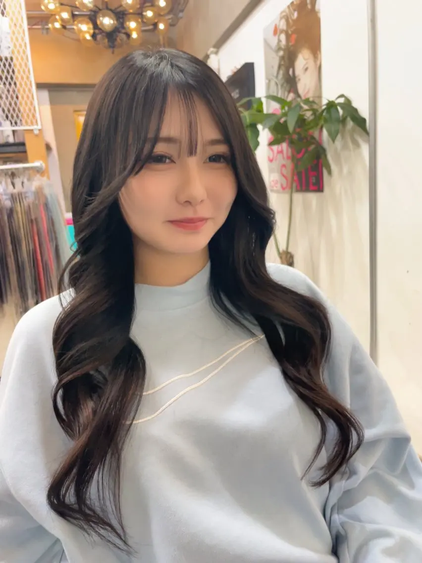 ロング プルエクステ エクステ 韓国風ヘア プルエクステ界隈 ハイトーン/カツオ✨のヘアスタイル