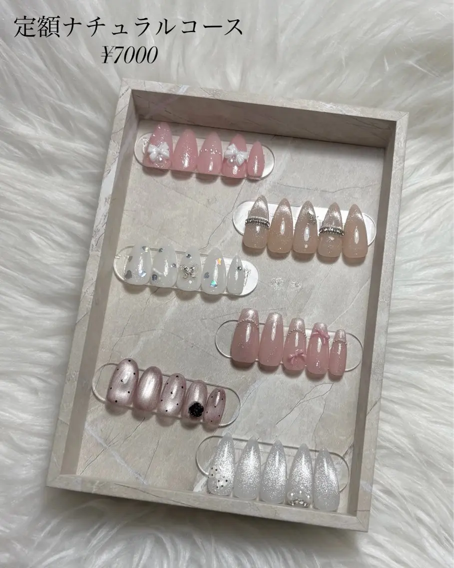ネイル チークネイル ドット フラッシュネイル フラッシュマグ 韓国ネイル ハンドネイル nail salon Anela🪽🫧のネイルデザイン