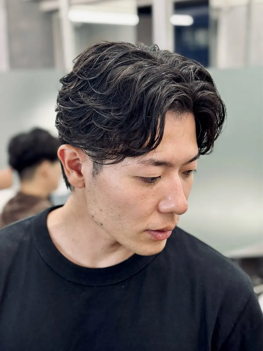 ショート パーマ メンズ フェザーパーマ メンズパーマ ニュアンスパーマ カット パーマ 新宿メンズNo.1 代表:中野拓也のヘアスタイル